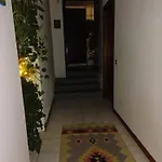 Hala' House Διαμέρισμα