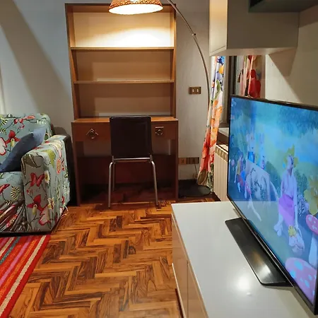 公寓 Hala' House *